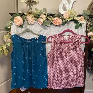 2 Loft, sleeveless blouses size XS in dark teal and dark pink.